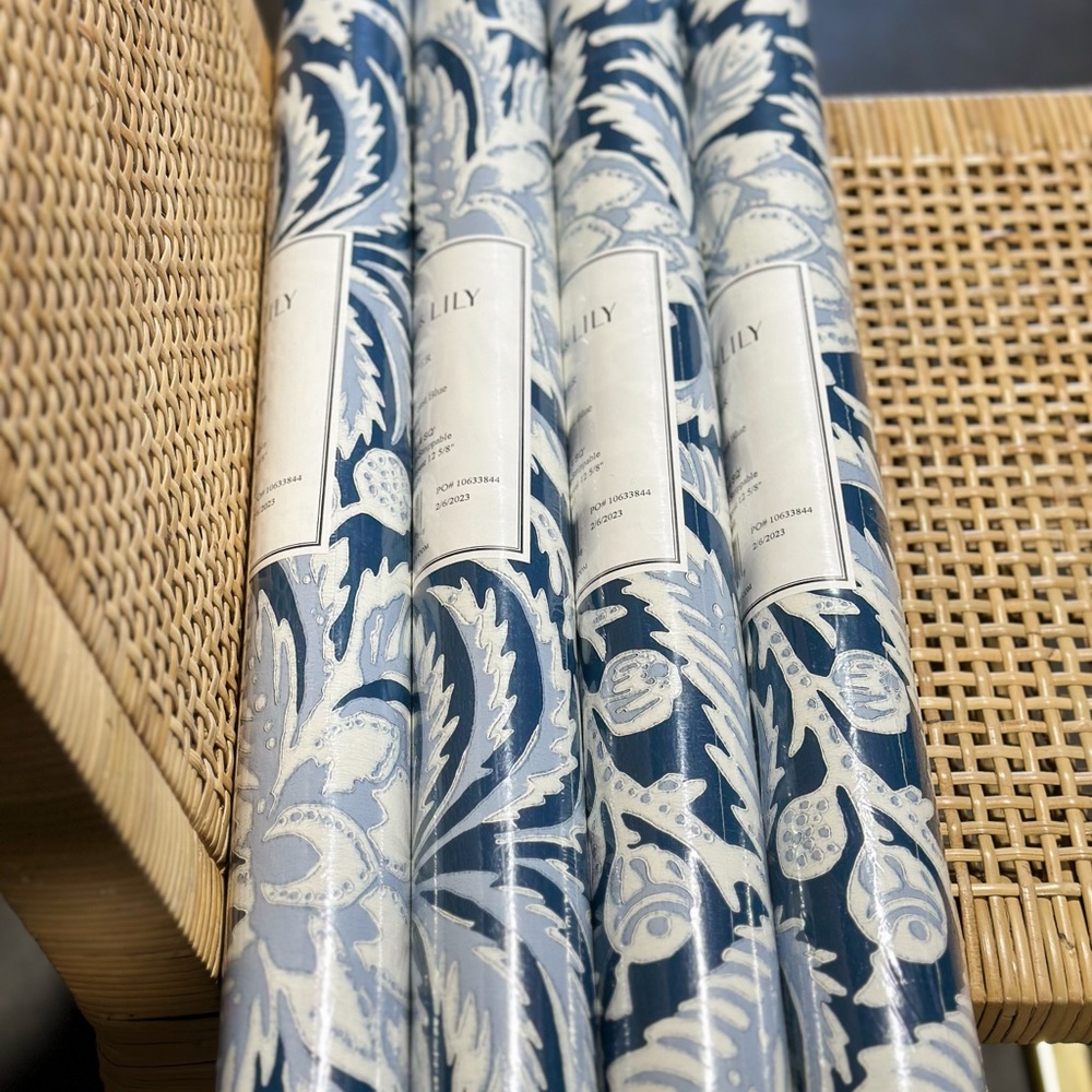 NEW Serena & Lily Artichoke Wallpaper-Vintage Indigo/Coastal Blue